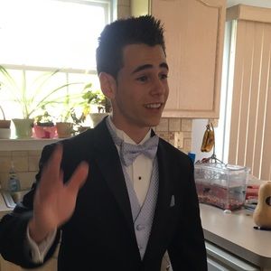 Meet your Posher, Colby